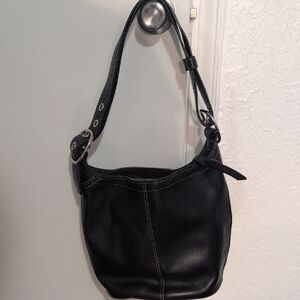 Coach Black Leather Shoulder Bag with Contrast Stitching